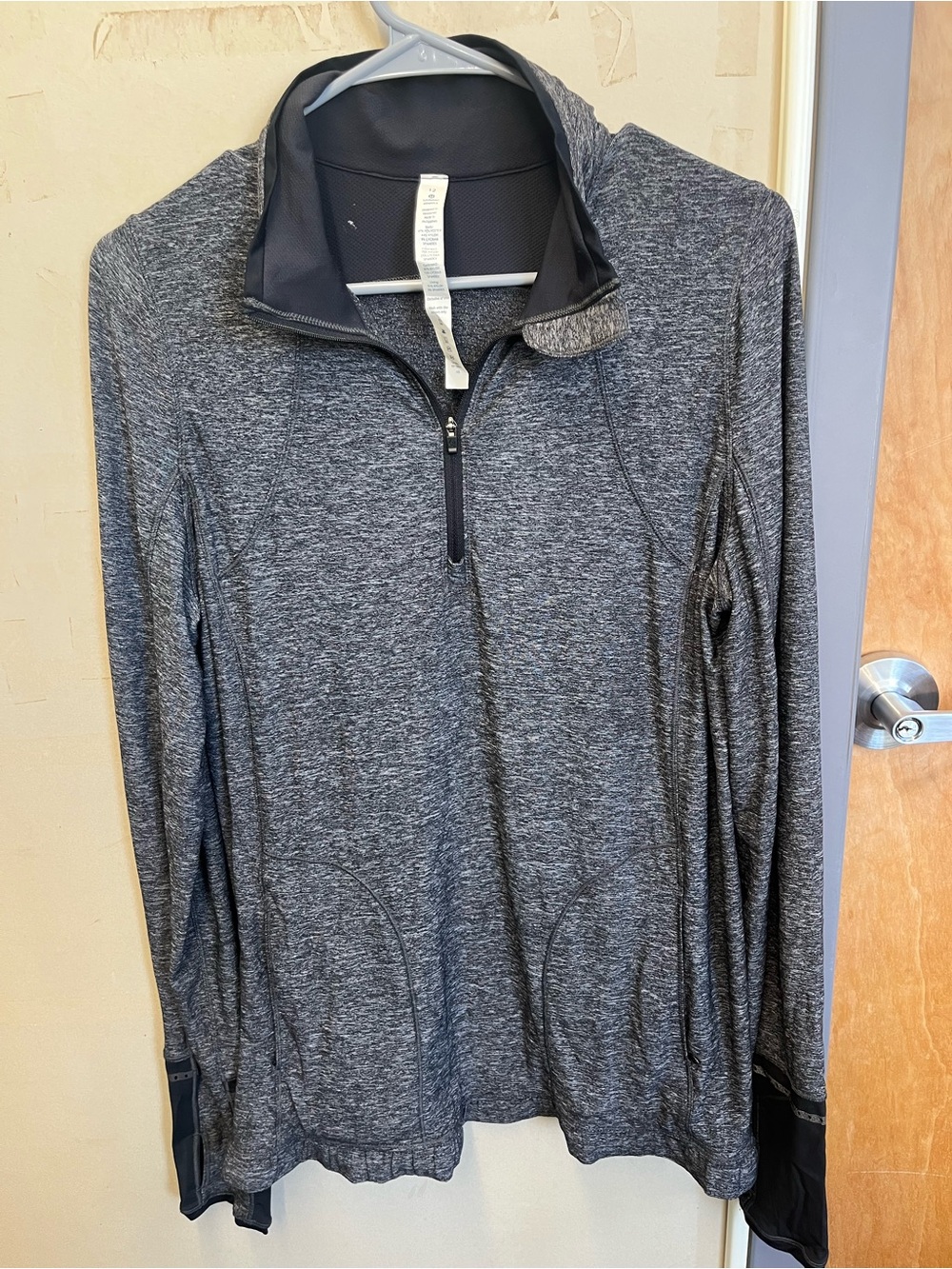 lululemon athletica gray zip-front hoodie with contrast trim